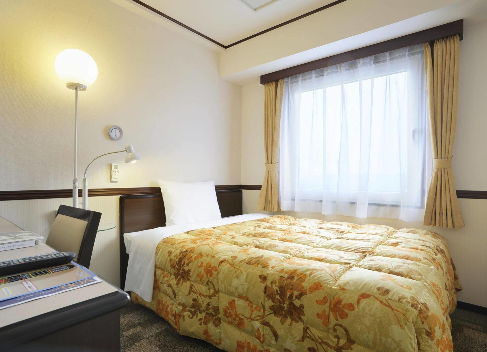 Toyoko Inn Sendai Higashi-Guchi No 2 Esterno foto