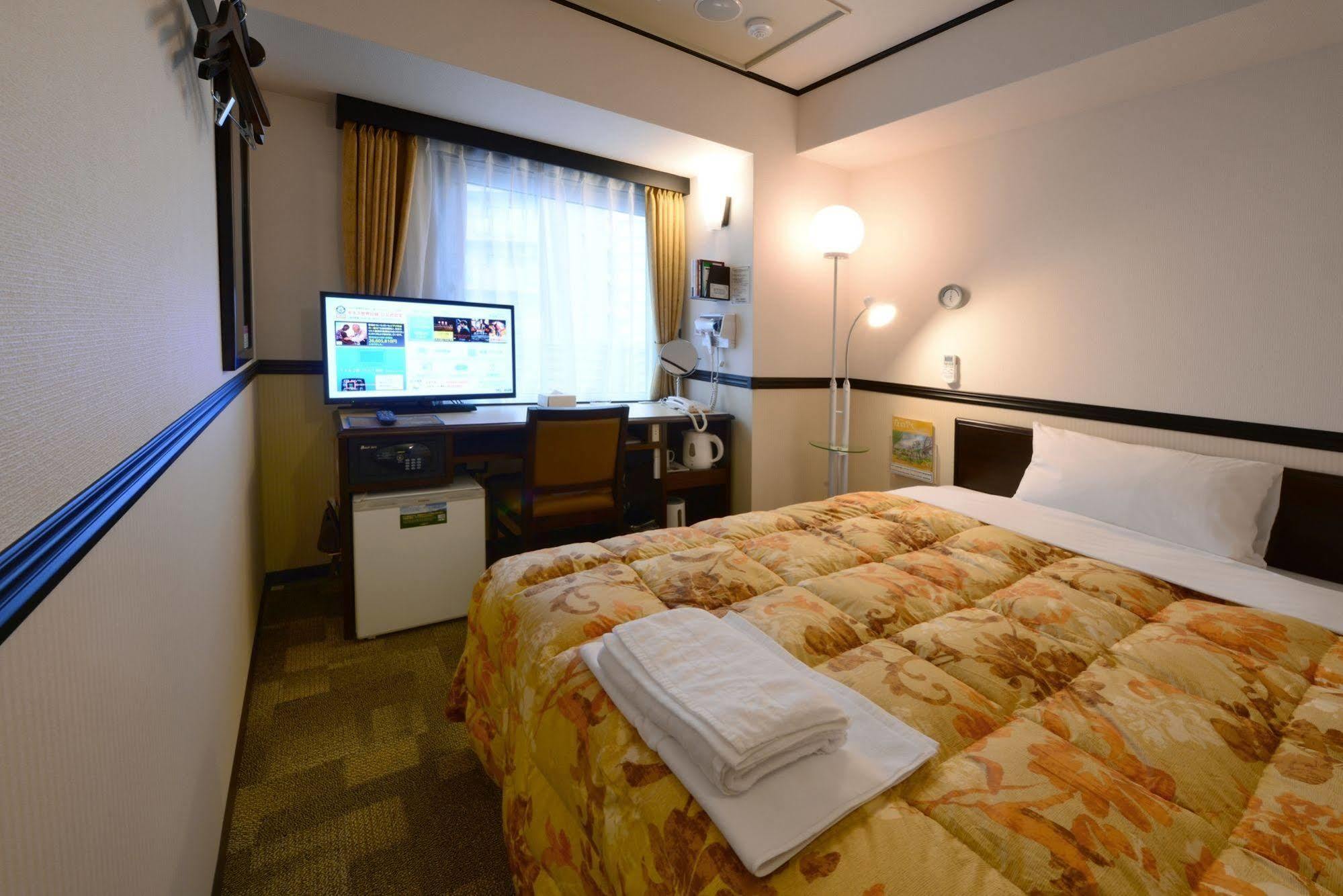 Toyoko Inn Sendai Higashi-Guchi No 2 Esterno foto